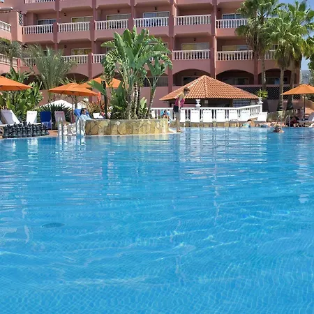 Marola Park Апартаменты *