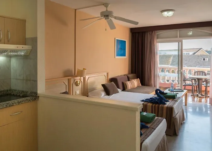 Marola Park プラヤ・デ・ラス・アメリカス